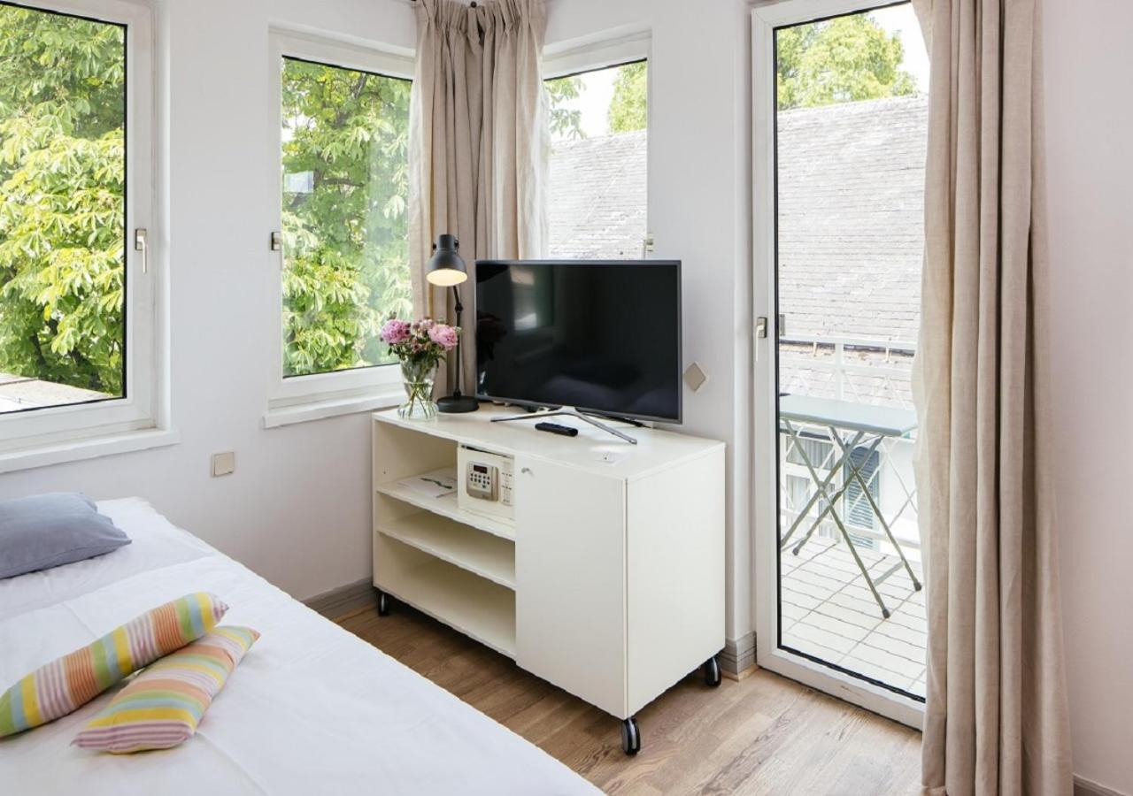 Seehotel Hubertushof Фельден-ам-Вёртер-Зе Экстерьер фото