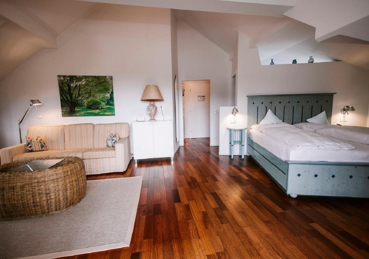 Seehotel Hubertushof Фельден-ам-Вёртер-Зе Экстерьер фото